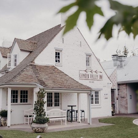 Camden Valley Inn 외부 사진