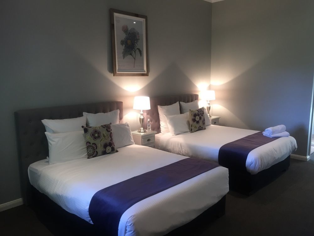 Camden Valley Inn 외부 사진