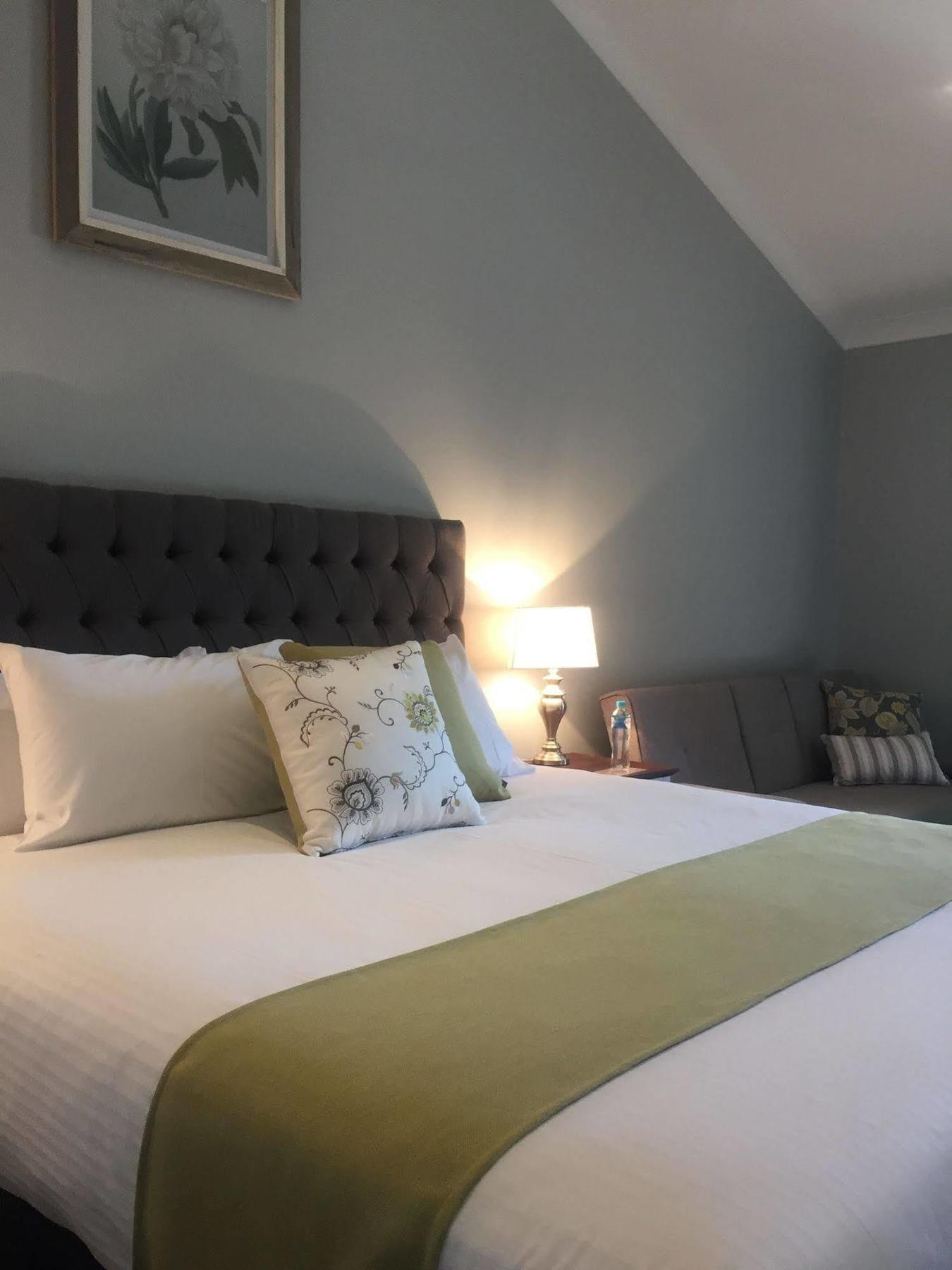 Camden Valley Inn 외부 사진